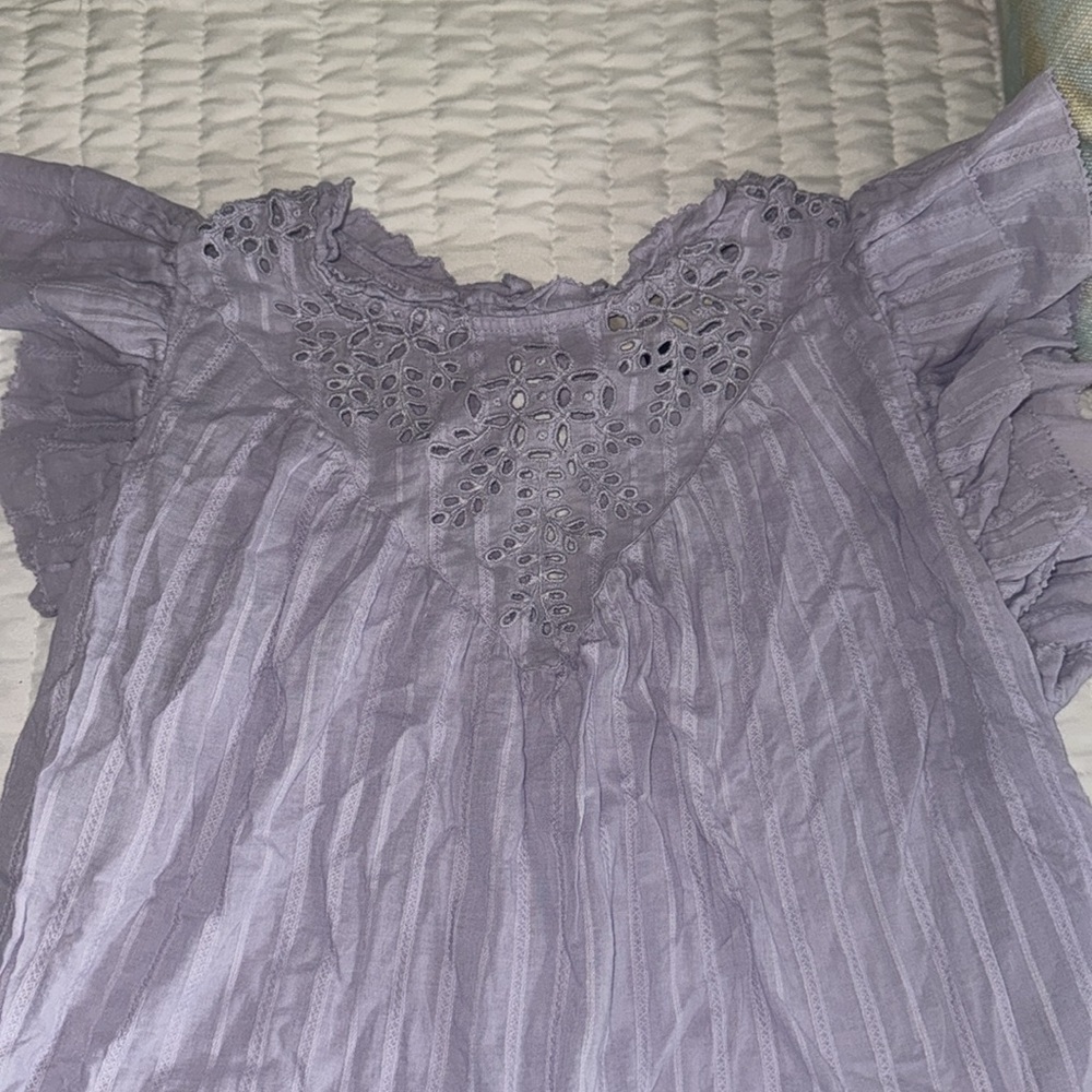 Lavender Lace Women's Top - Picture 2 of 5